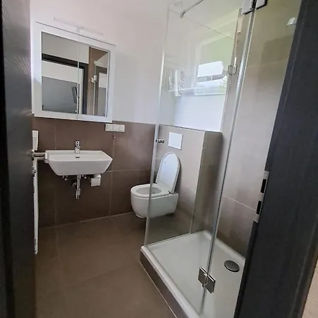 Boardinghouse Wildbachtal شقة